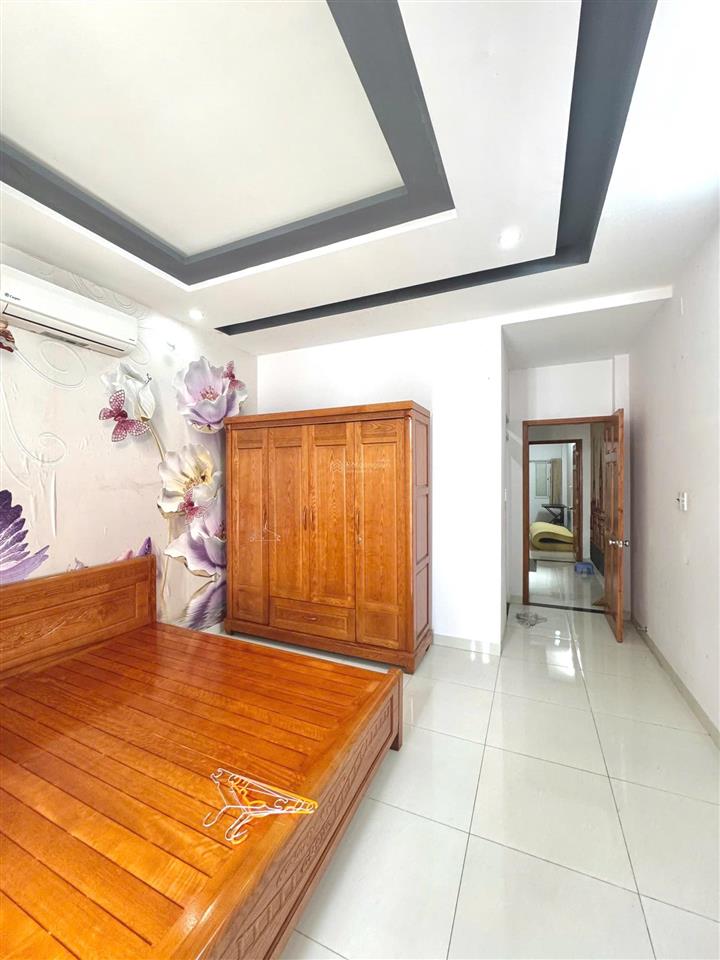 Cho thuê nhà riêng 4pn, 5wc, 72m2 tại lê văn quới, view đẹp hot!