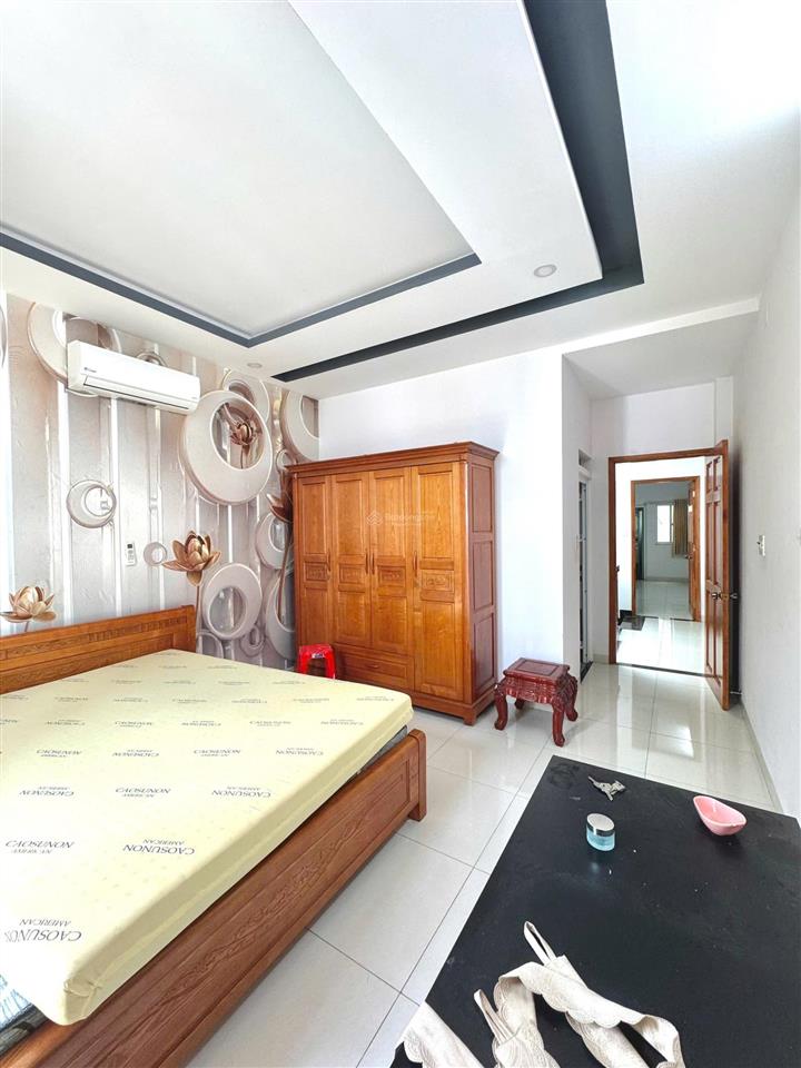 Cho thuê nhà riêng 4pn, 5wc, 72m2 tại lê văn quới, view đẹp hot!