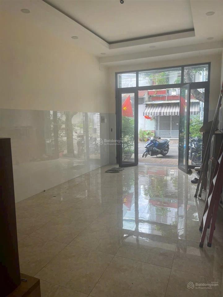 18tr  3 lầu  5pn  đường 8m  mtkd khu nguyễn sơn, tân phú