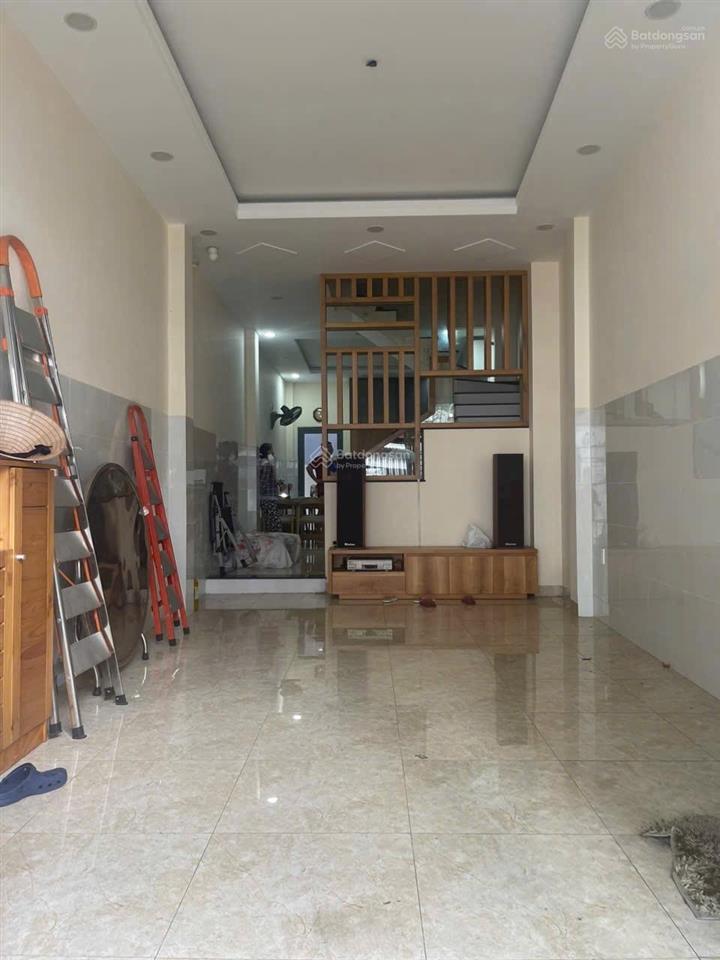 18tr  3 lầu  5pn  đường 8m  mtkd khu nguyễn sơn, tân phú