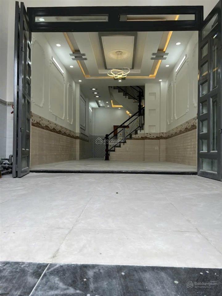 12tr  4x15m  1 lầu  2pn  đường 10m  đường số 14 khu lê văn quới, bình tân