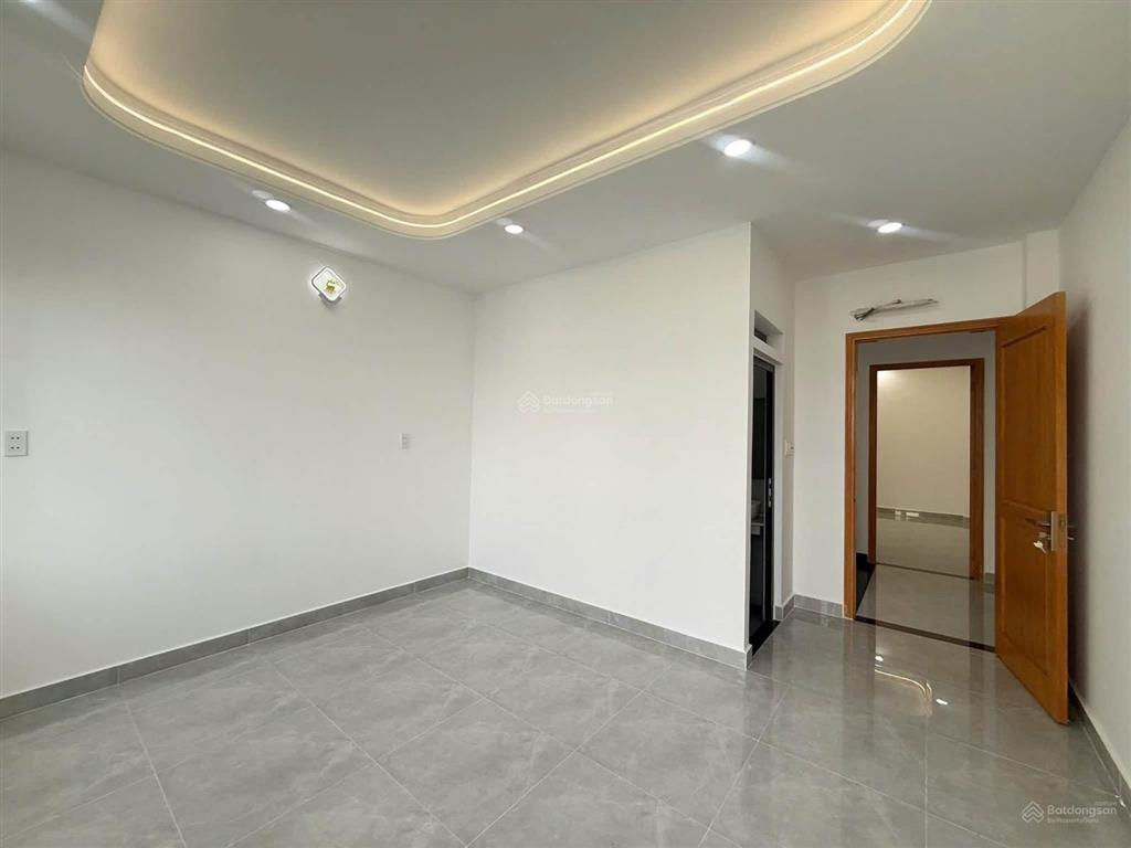Giá hời khu o lò hl2  50m2 (4.2x12) 5 tầng xây mới 100%  giá chỉ 6.x tỷ