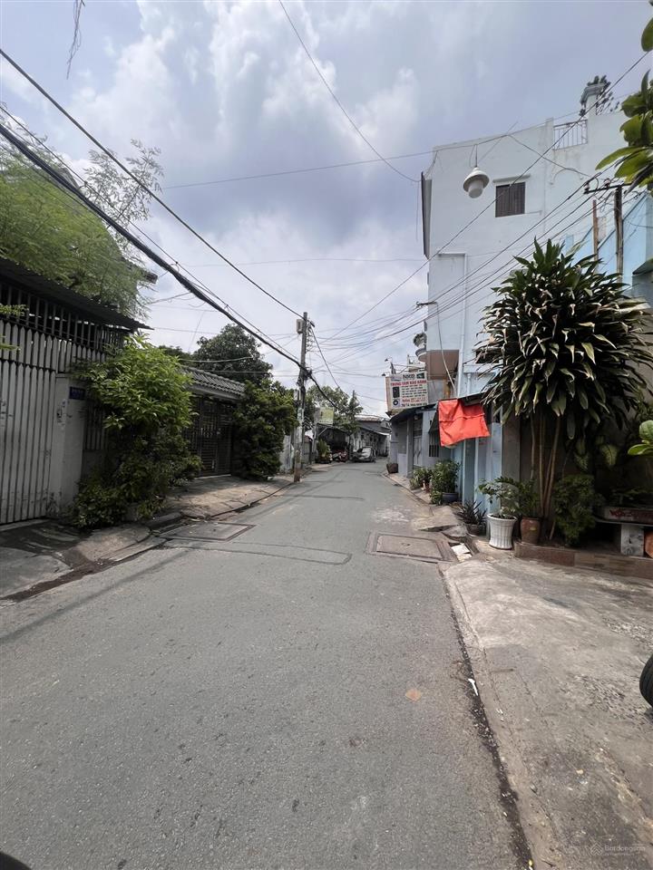13tr  4.5x25m (nở hậu 9.9m)  nhà cấp 4  2pn thoại ngọc hầu, tân phú