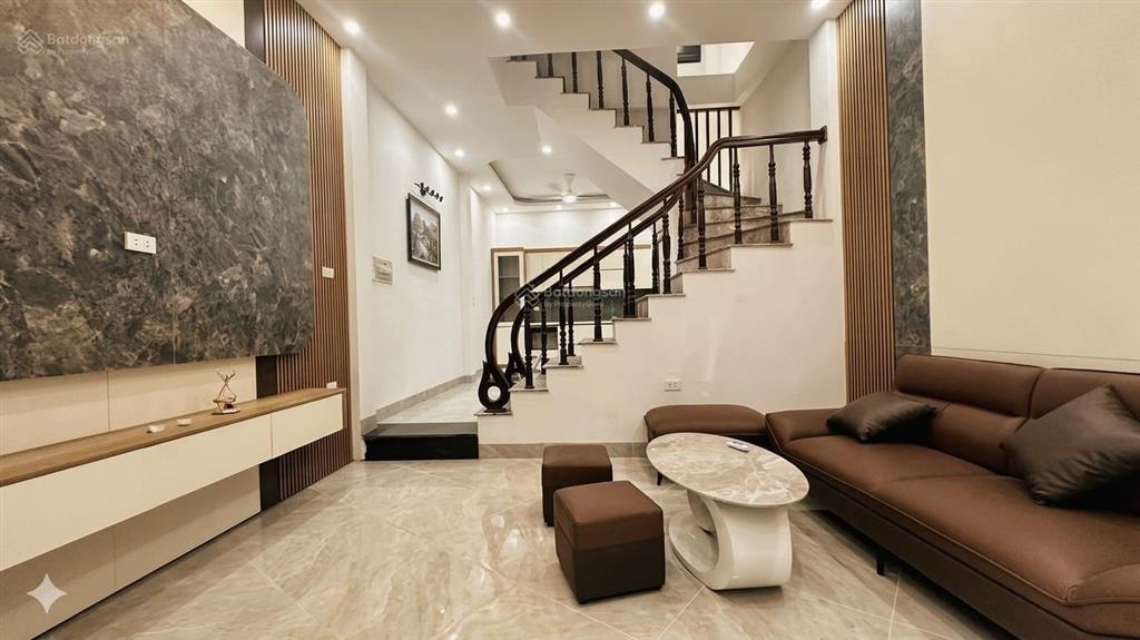 Bán nhà xuân đỉnh. ngõ 3 gác rộng thoáng, dt 40m2, mt 4.5m, giá nhỉnh 8tỷ