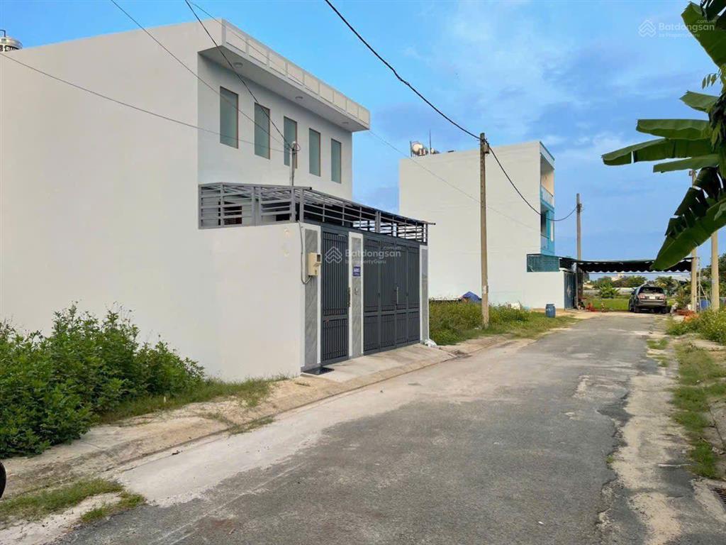 Bán đất đường tô ký gần chợ 3 bầu hóc môn mặt đường nhựa 10m giá 4ty2