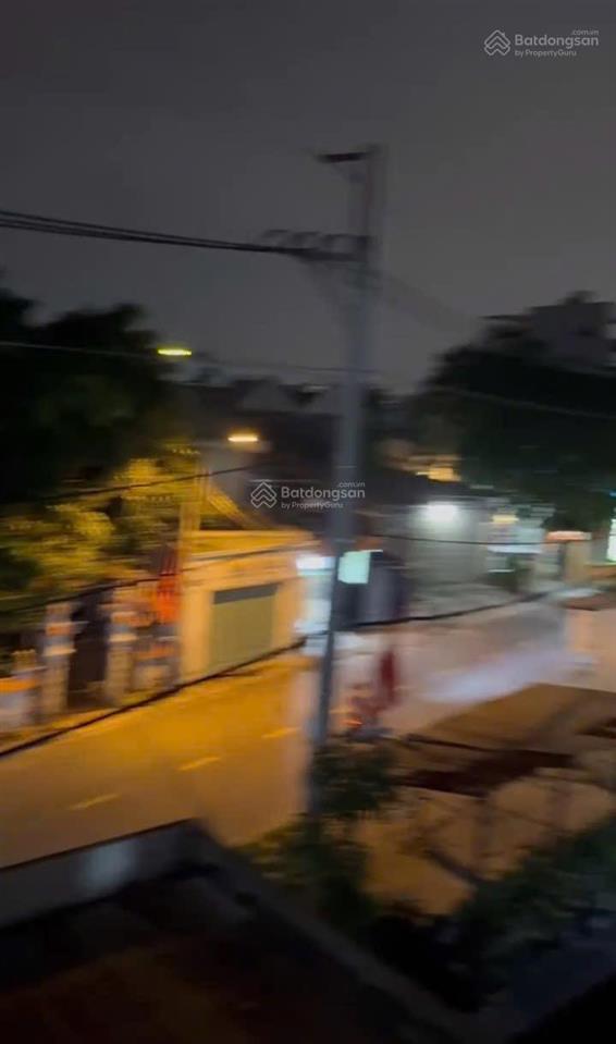 Bán nhà 3 tầng mặt tiền nhựa đông thạnh hóc môn thu nhập 18tr/tháng 7ty5(200)