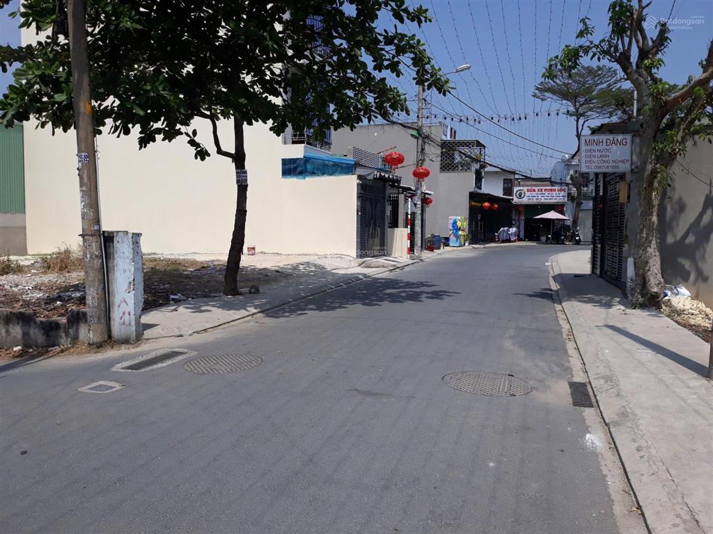 Đất mặt tiền nhựa đông thạnh hóc môn ngang rộng 14m giảm từ 7ty5 còn 6ty5 (120)