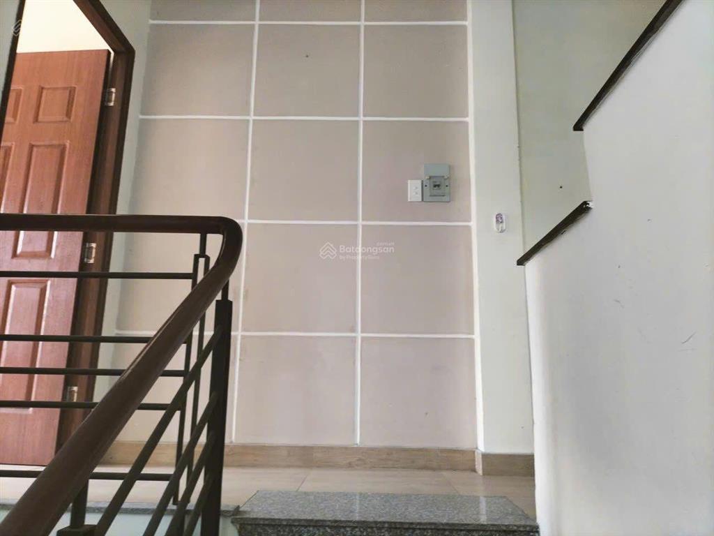 Bán nhà mặt tiền đường trần thị bốc gần chợ hóc môn tphcm (218)