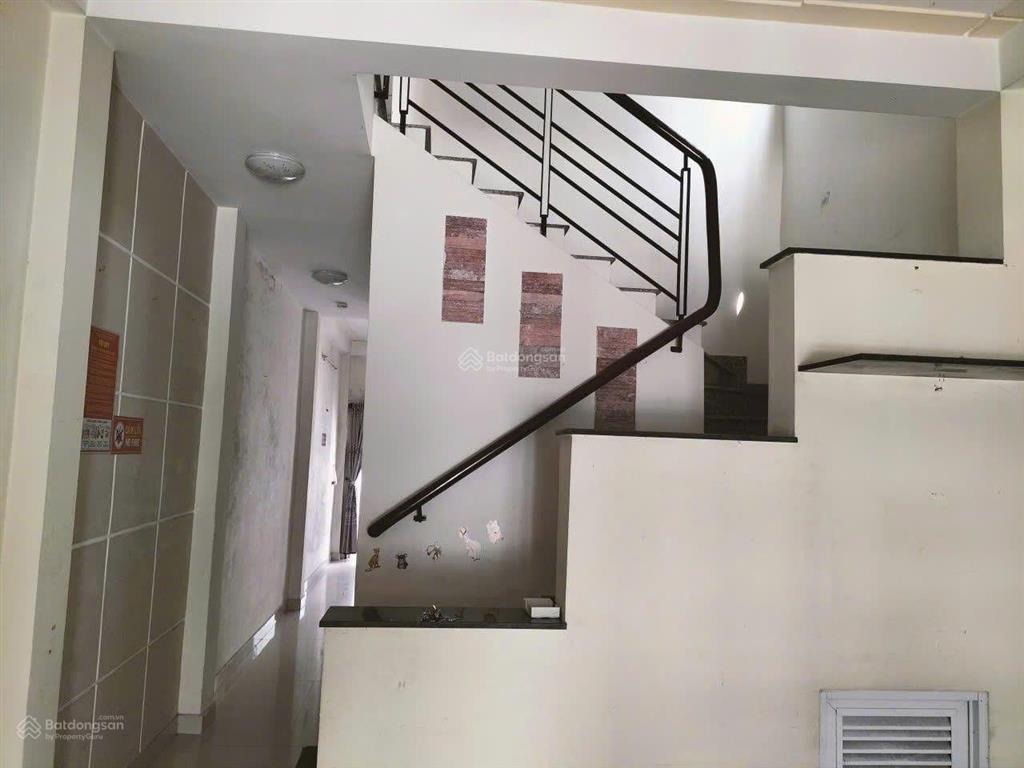 Bán nhà mặt tiền đường trần thị bốc gần chợ hóc môn tphcm (218)