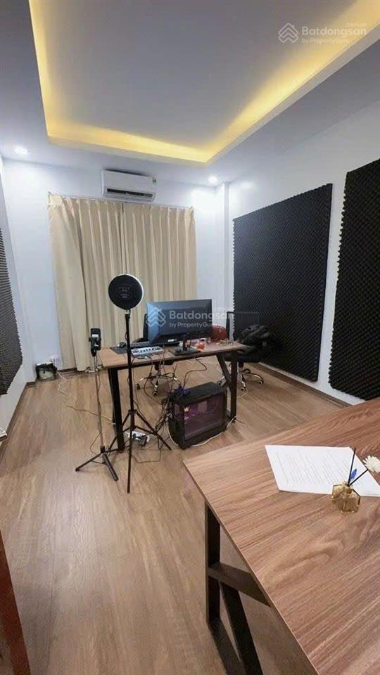 Dịch vọng cầu giấy lô góc 45m 6 tầng mặt tiền 5m  ô tô vào nhà kinh doanh đỉnh