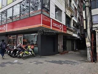 Phố trần quốc hoàn 40m2 7 tầng thang máy mặt tiền 5m  ô tô chạy vòng quanh, tránh đỗ, vào nhà