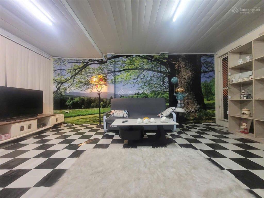 Mặt phố hồng hà hoàn kiếm 140m 3 tầng mặt tiền 4,5m kinh doanh bất chấp thể loại, vỉa hè rộng