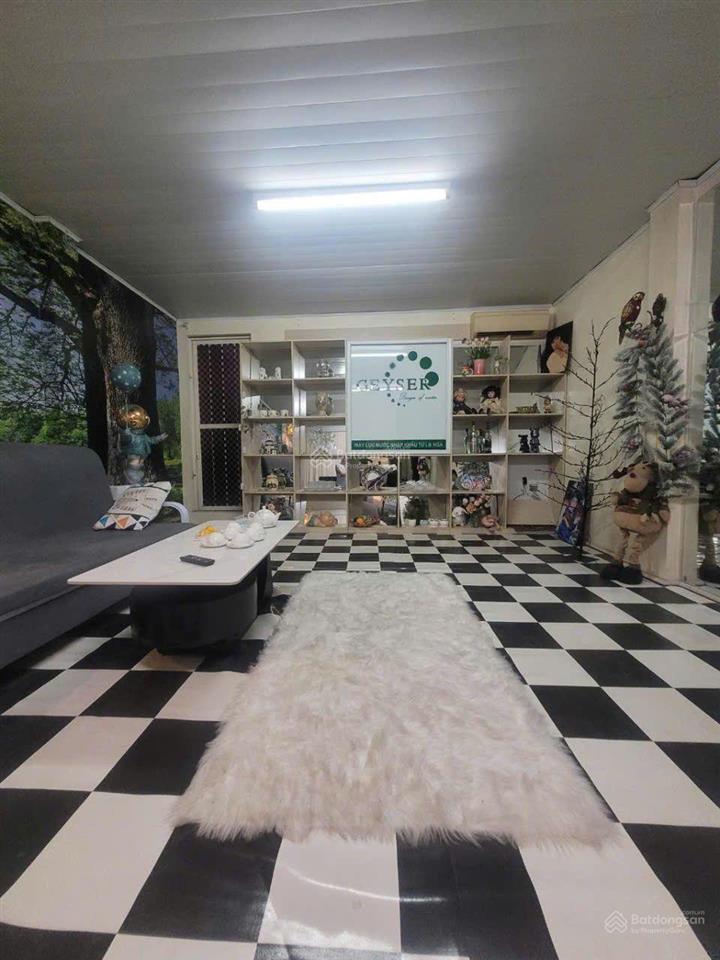 Mặt phố hồng hà hoàn kiếm 140m 3 tầng mặt tiền 4,5m kinh doanh bất chấp thể loại, vỉa hè rộng