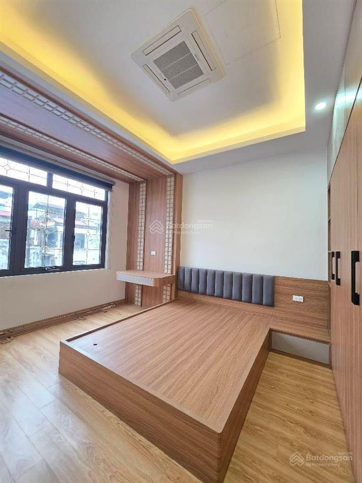 Bán gấp phố phạm tuấn tài 62m  5 tầng thang máy  full nội thất  vị trí kim cương, tiện ích đỉnh