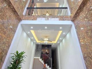 Bán gấp phố phạm tuấn tài 62m  5 tầng thang máy  full nội thất  vị trí kim cương, tiện ích đỉnh