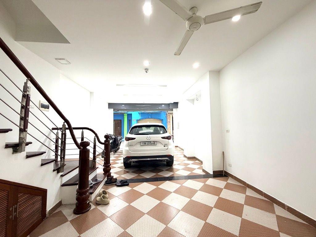 Giảm sâu trần duy hưng 60m 5 tầng,ô chờ thang máy mặt tiền 5m ôtô tránh, ngủ trong nhà, kd đỉnh