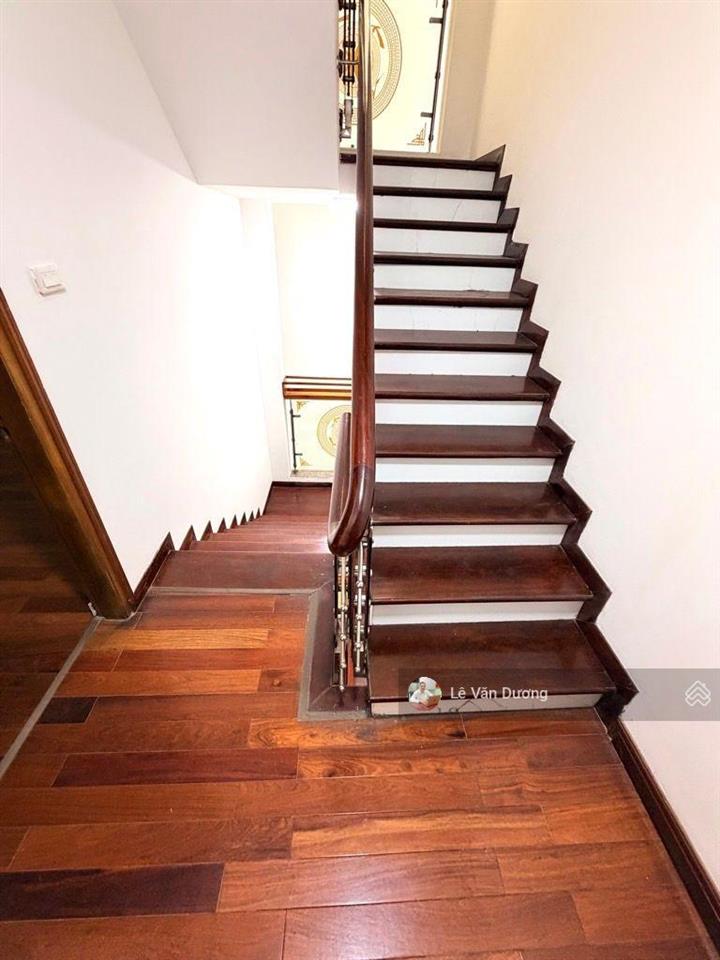 Giảm sâu trần duy hưng 60m 5 tầng,ô chờ thang máy mặt tiền 5m ôtô tránh, ngủ trong nhà, kd đỉnh