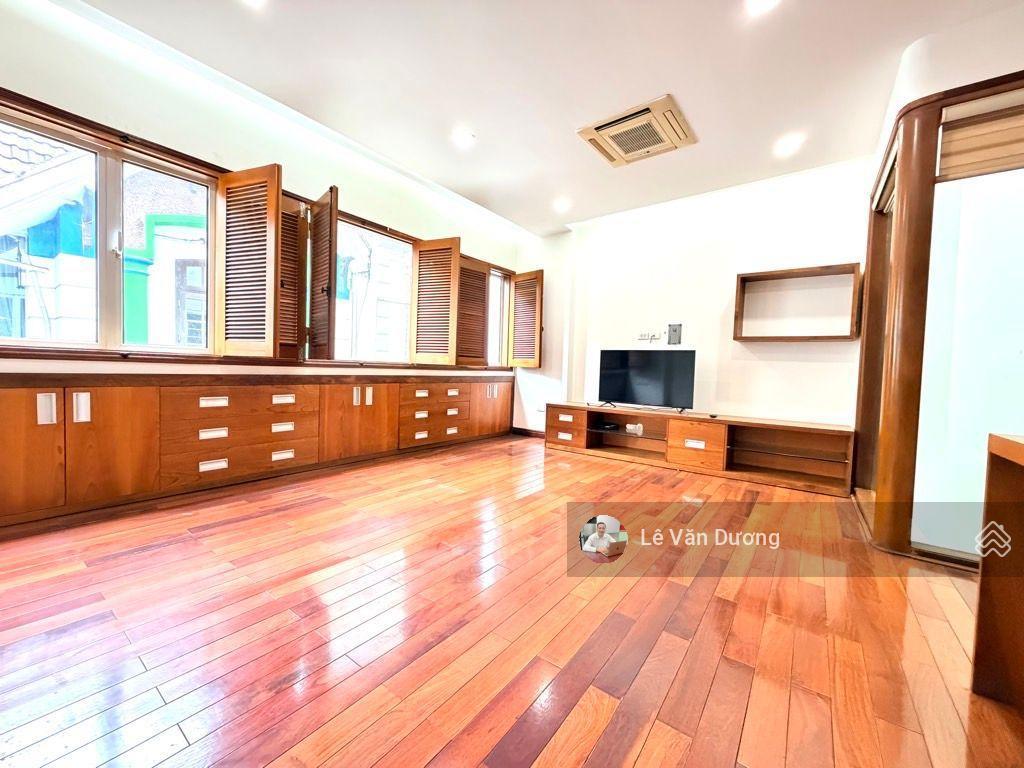 Giảm sâu trần duy hưng 60m 5 tầng,ô chờ thang máy mặt tiền 5m ôtô tránh, ngủ trong nhà, kd đỉnh