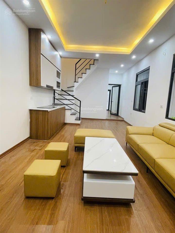 Tập thể căn penhoues đại học sư phạm, phố trần quốc hoàn  46m/120m 3 ngủ, 2wc full nội thất