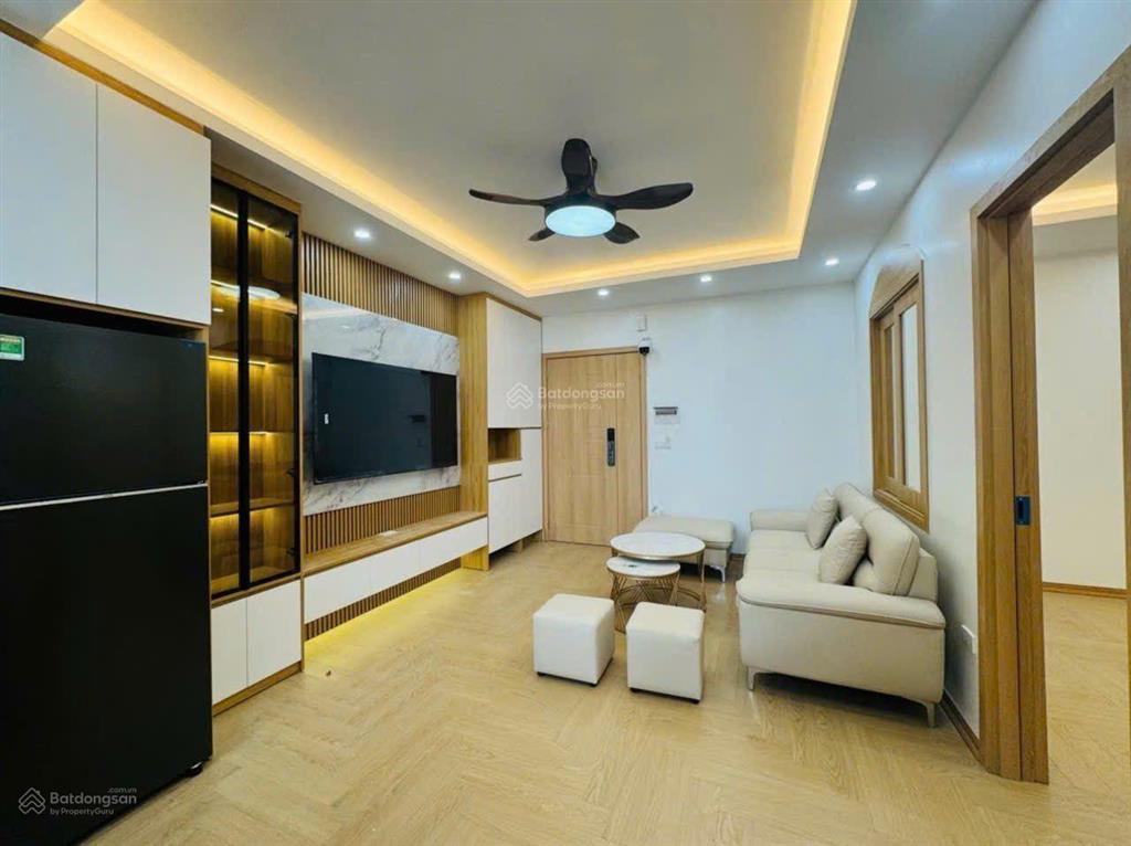 Giảm 800tr chung cư n02 mặt phố trần quý kiên, trần đăng ninh  63m  3 ngủ, 2wc, ban công nam