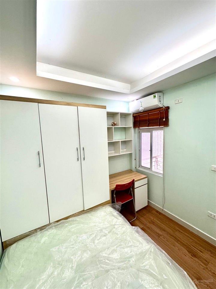 Căn hộ ccmn phố doãn kế thiện, cầu giấy  50m2  2 ngủ full nội thất tiện ích xung quanh ngập tràn