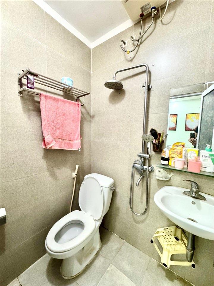 Căn hộ ccmn phố doãn kế thiện, cầu giấy  50m2  2 ngủ full nội thất tiện ích xung quanh ngập tràn