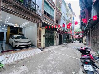 Giảm 2 tỷ phân lô hoàng quốc việt, cầu giấy nhà mới như khách sạn 5 sao 60m 6tầngô tô ngủ trong