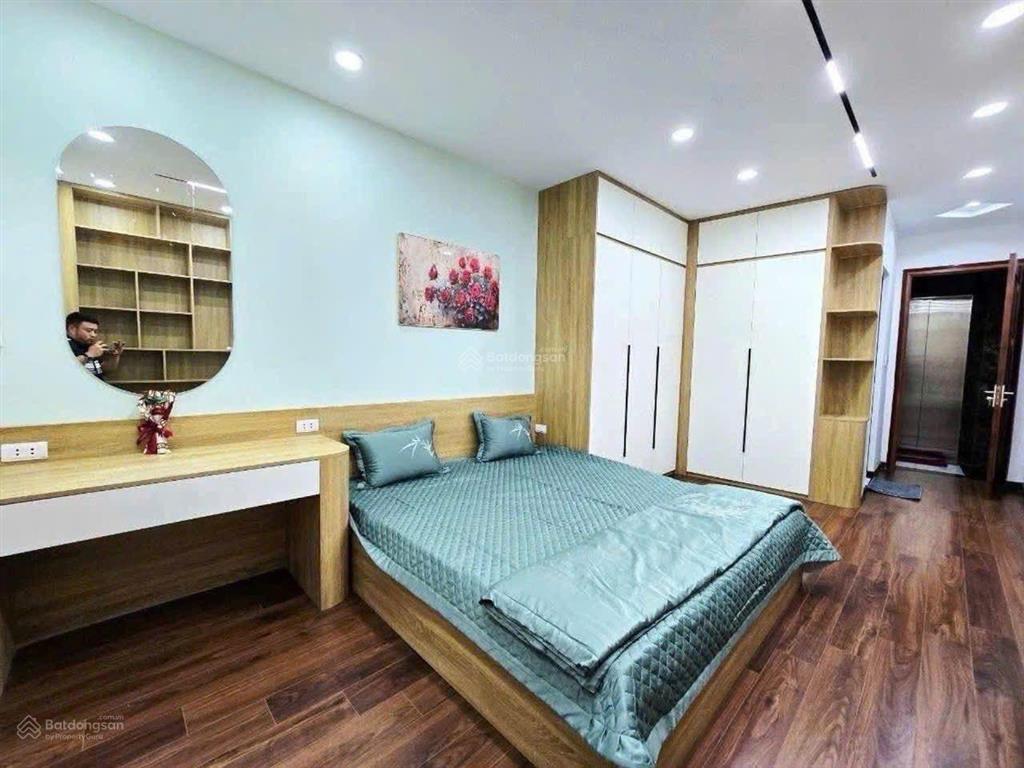 #phân lô phố xuân thủy 35m  6 tầng thang máy nhà mới đẹp gần phố ô tô đỗ, tiện ích bạt ngàn