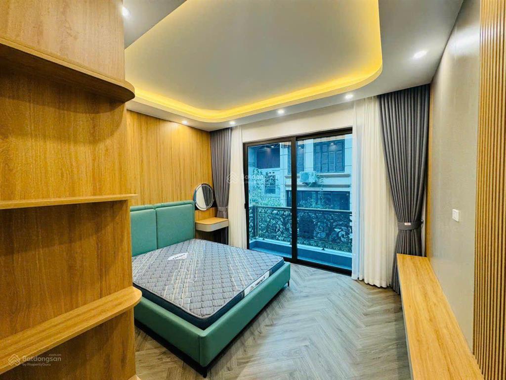 Giảm 2 tỷ phân lô phố phùng chí kiên cầu giấy  56m  7 tầng thang máy  gara 2 ô tô trong nhà