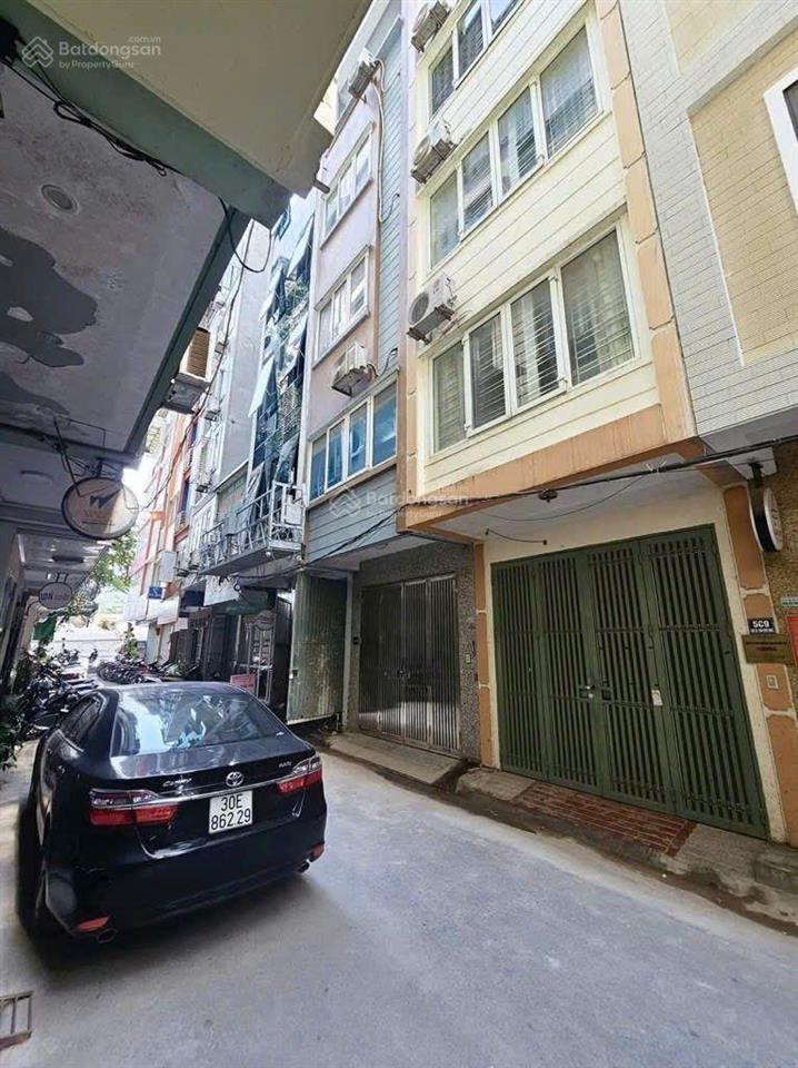 Giảm 1 tỷ phố trần quốc hoàn  40m2  5 tầng  đường rộng trước nhà 5m  phân lô  ô tô chạy quanh