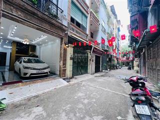 Bán gấp giảm 2 tỷ hoàng quốc việt, cầu giấy. nhà mới như khách sạn 5 sao, 60m², 6 tầng, ô tô ngủ