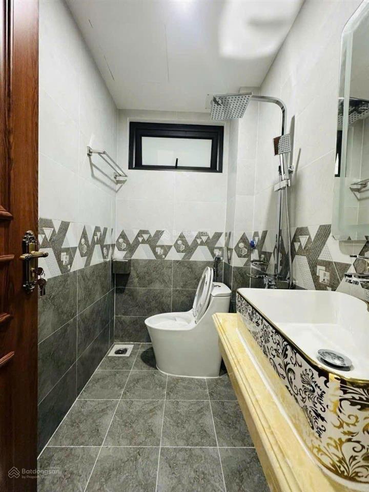 Bán gấp phố dương khuê, cầu giấy 58m² 7 tầng thang máy ô tô tránh vỉa hè rộng dòng tiền