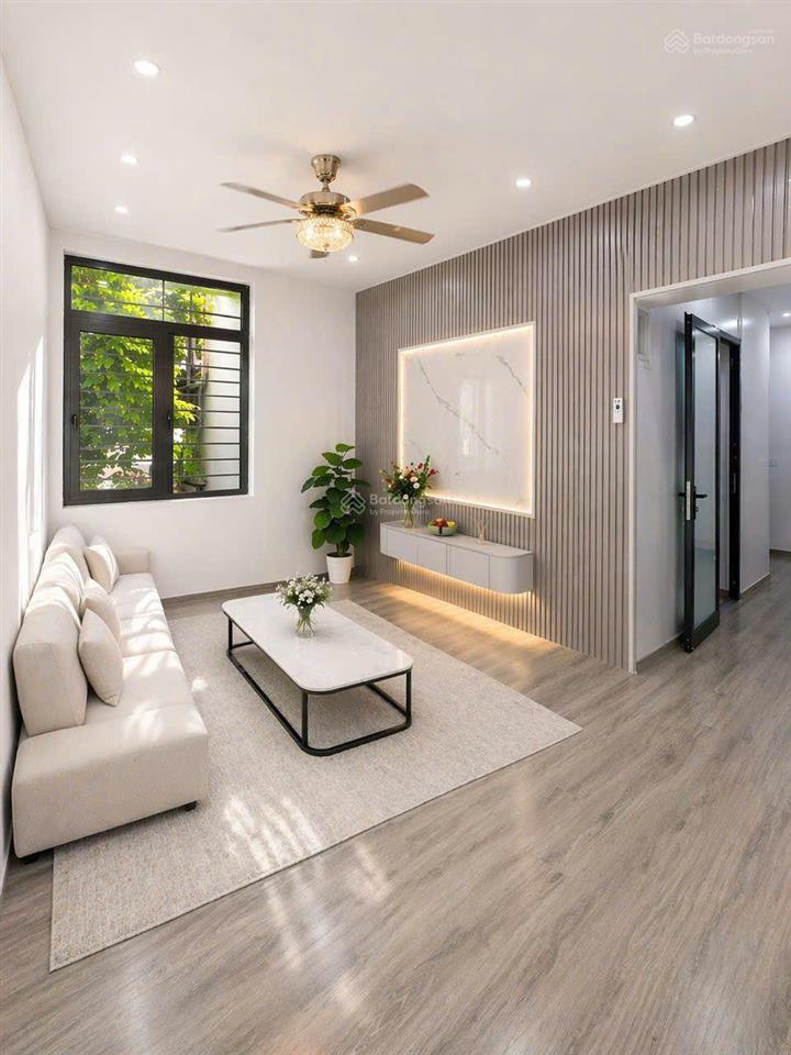 Tập thể tầng 2 nhà hát chèo việt nam phố doãn kế thiện45m22 ngủfull nội thất, tiện ích bạt ngàn