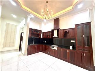Nhà 3 tầng mới xây lung linh hiện đại, rất đẹp, 4m x 22m, 3pn, 4wc, hẻm ôtô 12m bà hom