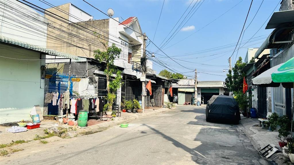 Bán đất nền 5x26 sẵn nhà kho đang cho thuê 8tr/th phường bình hòa, tp hồ chí minh