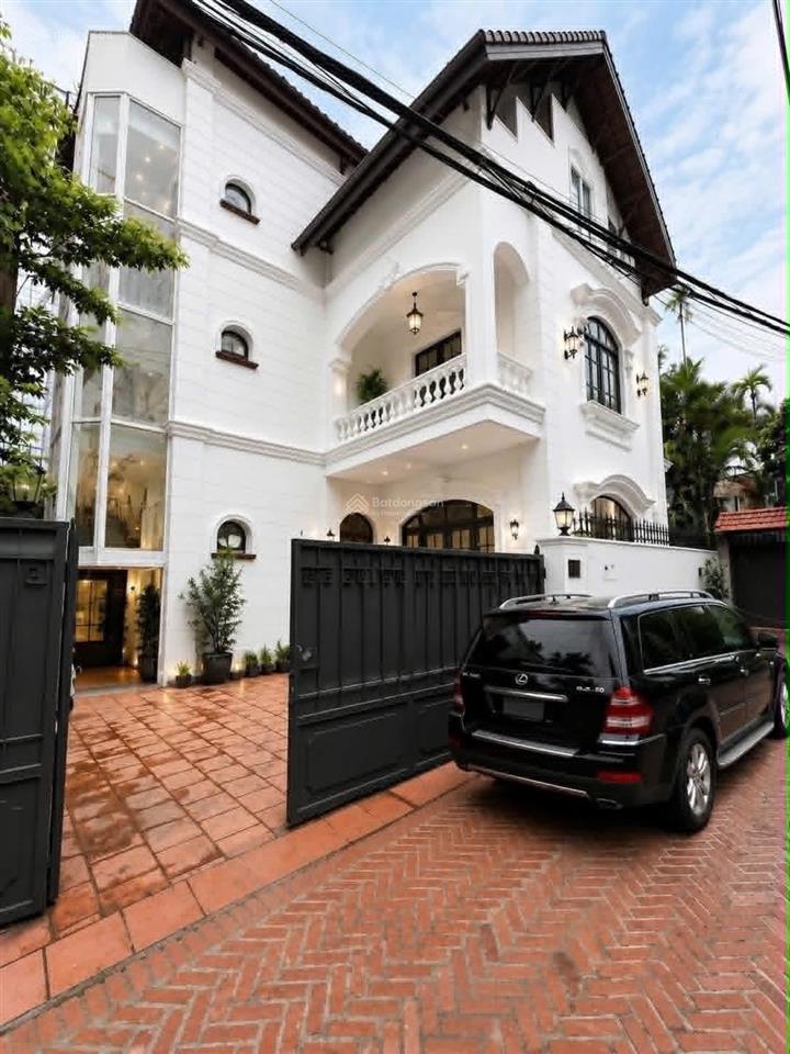 Siêu phẩm biệt thự tây hồ  dt 225m2 x mt 16m  ngõ ô tô  view công viên  giá 99.9tỷ