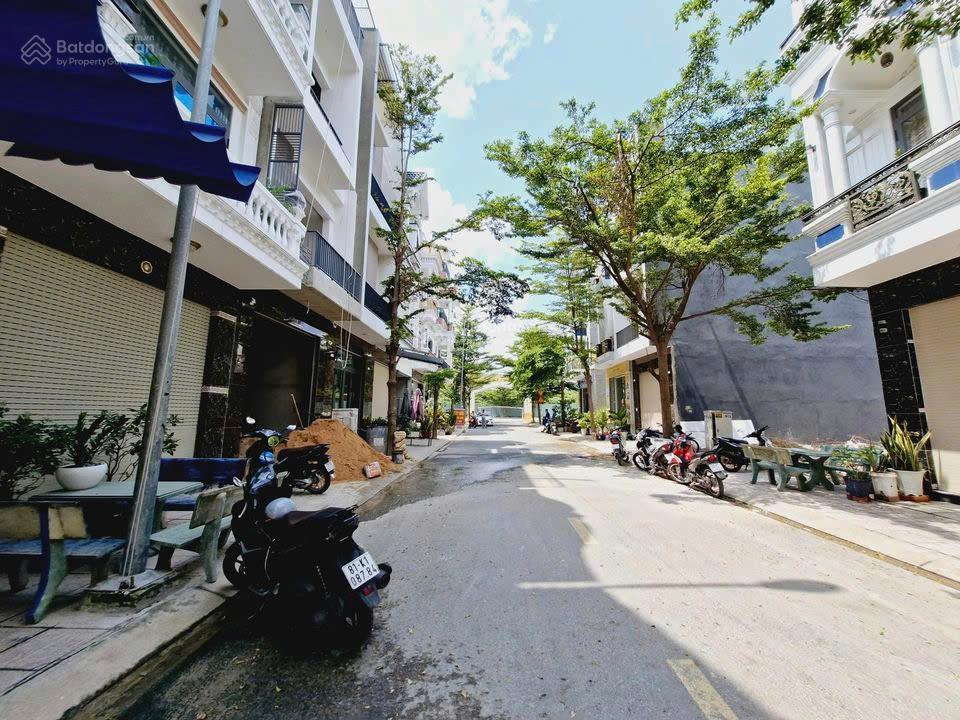 Biệt thự mini mới hoàn thiện full nội thất 1 sẹc huỳnh văn nghệ  p.bửu long  trả trước chỉ 700tr