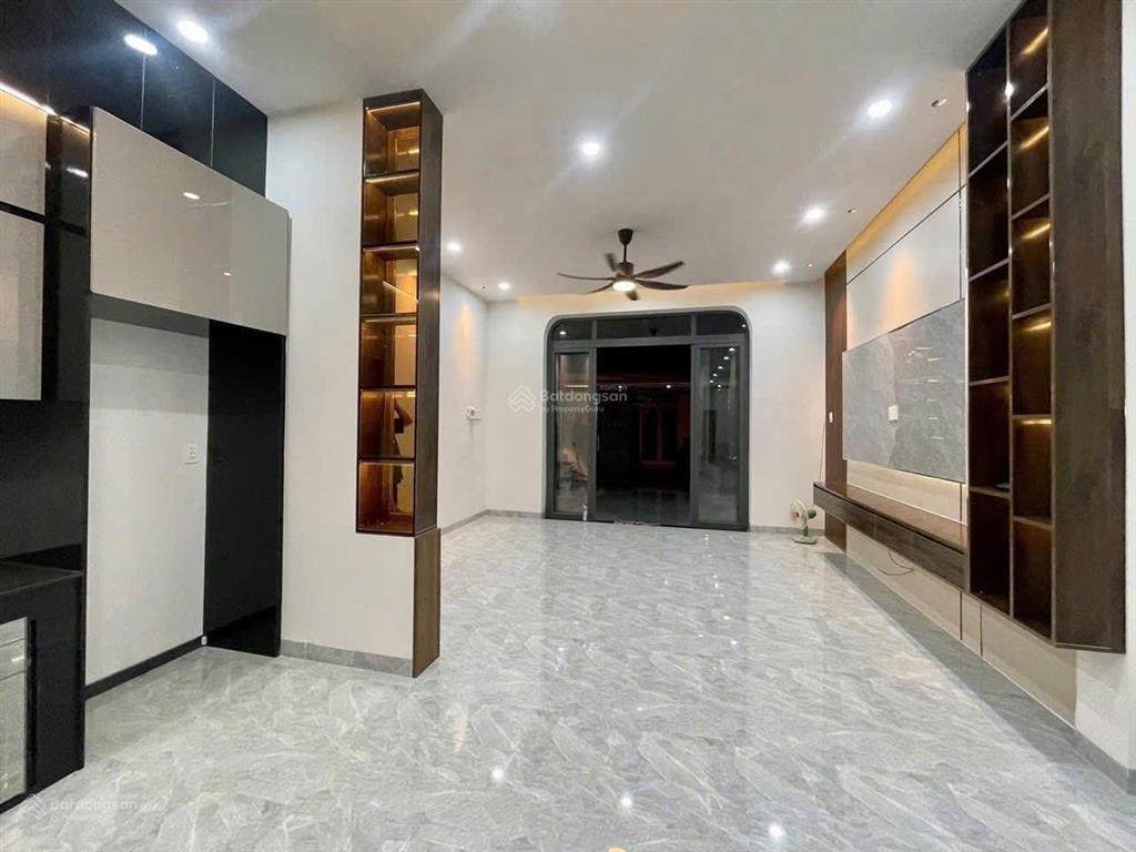 Ngay bửu long nhà cấp 4 mới full nội thất. vị trí gần trấn biên và bờ kè bửu long, trả trước 450tr
