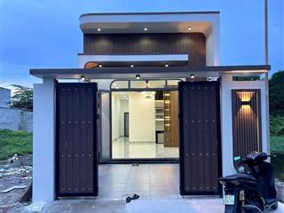 Ngay bửu long nhà cấp 4 mới full nội thất. vị trí gần trấn biên và bờ kè bửu long, trả trước 450tr