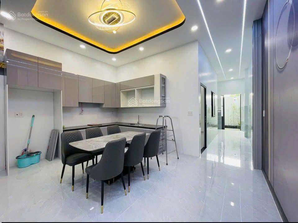 Bán nhà gần đường đồng khởi, gần cây xăng 75, nhà mới hoàn thiện full nội thất, trả trước chỉ 600tr
