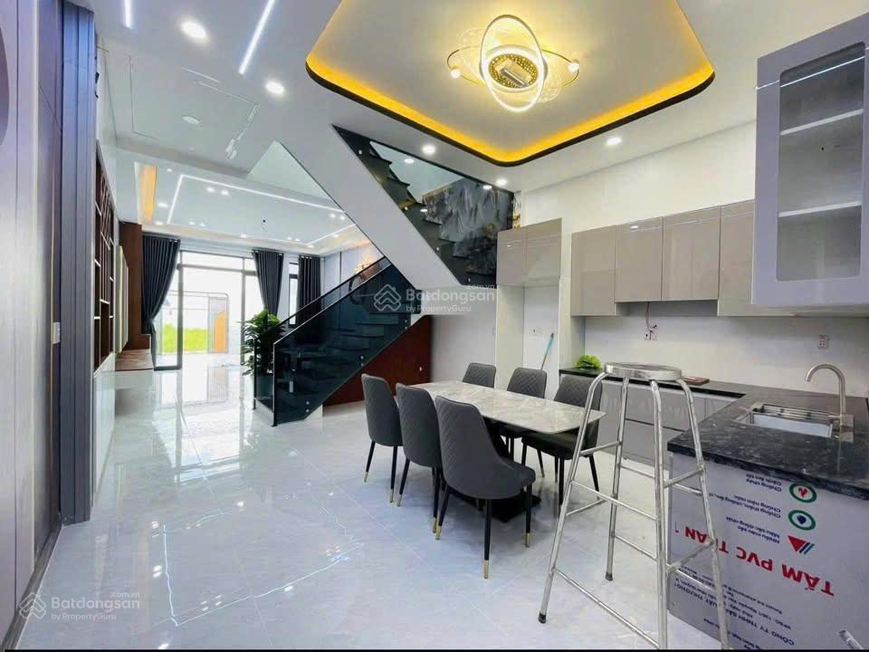 Bán nhà gần đường đồng khởi, gần cây xăng 75, nhà mới hoàn thiện full nội thất, trả trước chỉ 600tr