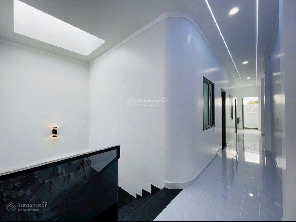 Bán nhà gần đường đồng khởi, gần cây xăng 75, nhà mới hoàn thiện full nội thất, trả trước chỉ 600tr