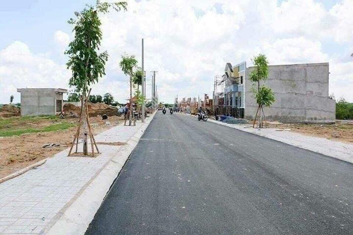 Đất nền mới ra sổ ngay gần cây xăng 75 quân đội cách big c tân phong 2km, đường đồng khởi chỉ 500m