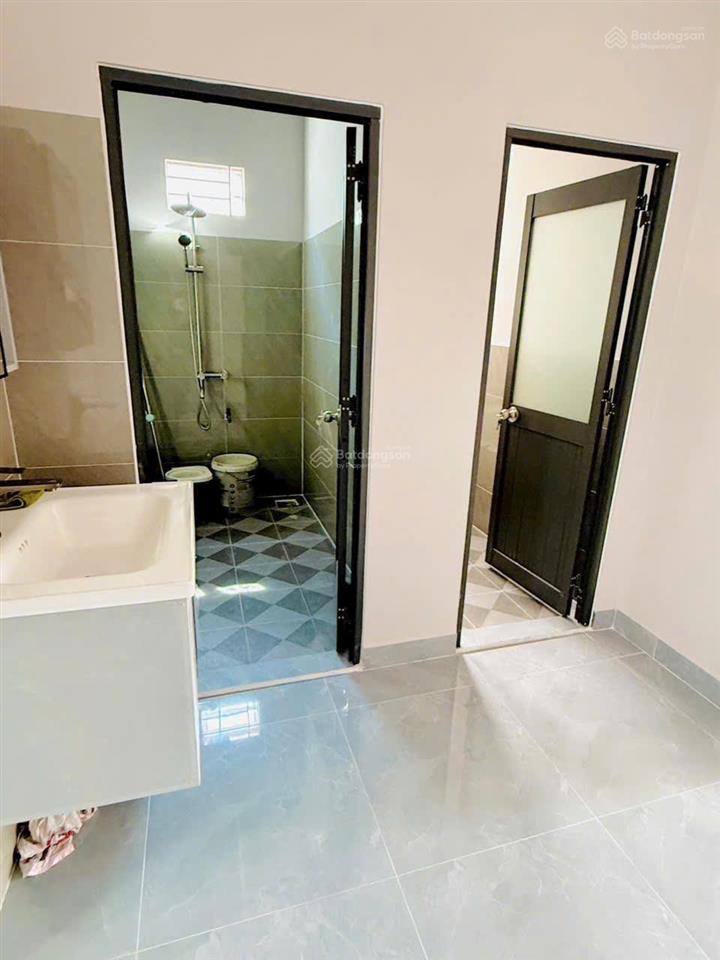 Chính chủ bán nhà sổ riêng thổ cư gần cầu bạch đằng. trả trước chỉ 300 triệu cả nhà và đất