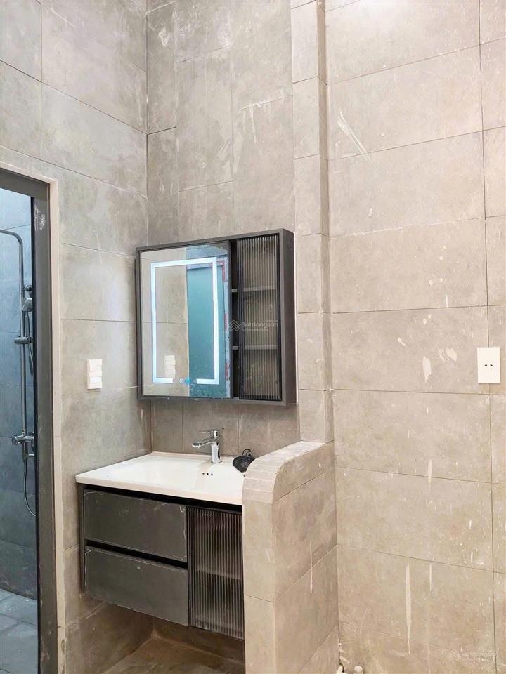 Biệt thự mini 7x15 ngay chợ thạnh phú, ủy ban phường tân triều trả trước 400 triệu  tặng nội thất