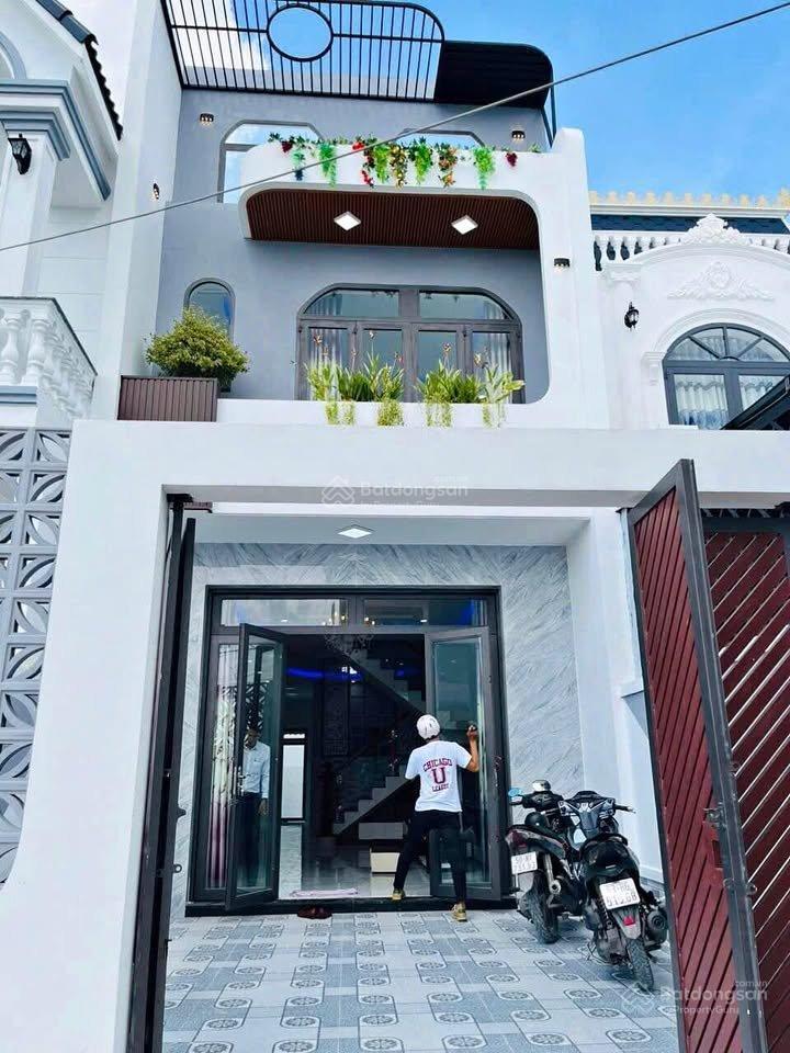 Không cần phải thuê mặt bằng nữa. em bán căn này kinh doanh buôn bán đượctrả trước chỉ 600 triệu