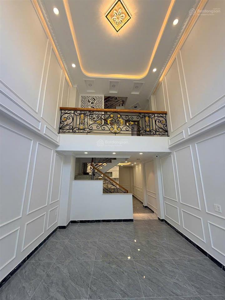 Bán nhà mới đẹp 5 tầng hxh nguyễn thị huỳnh, 49m2 giá chỉ 11,9 tỷ.
