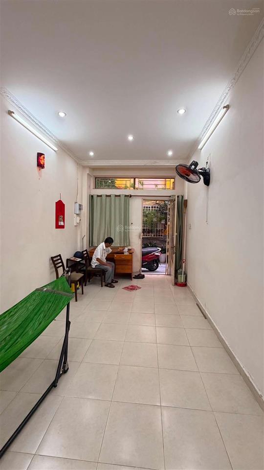 Bán nhà hẻm 94 trần khắc chân, phú nhuận, 31m2 giá 5,4 tỷ.