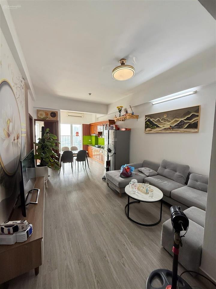 Chính chủ cho thuê căn 3pn giá 8 triệu/tháng toà gemek 1