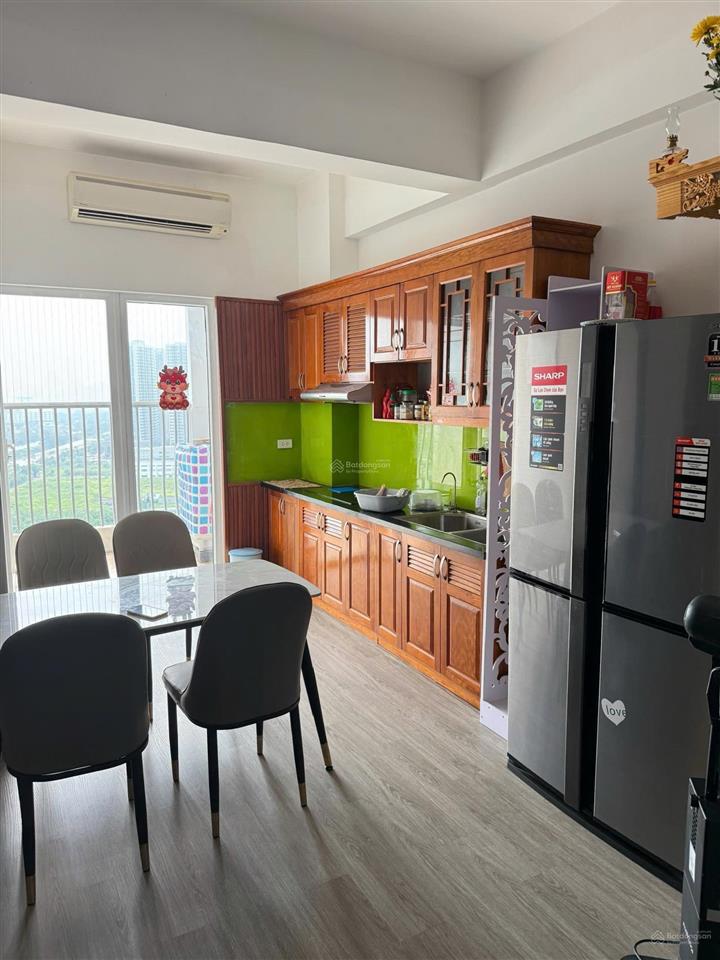 Chính chủ cho thuê căn 3pn giá 8 triệu/tháng toà gemek 1